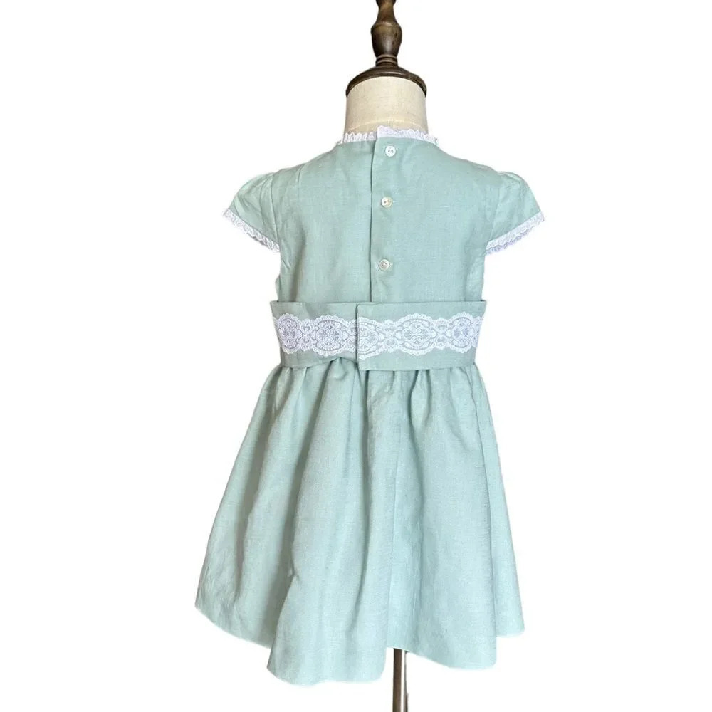 COCONUT | Mint | LINEN AND LACE DRESS - Picture 10 of 15